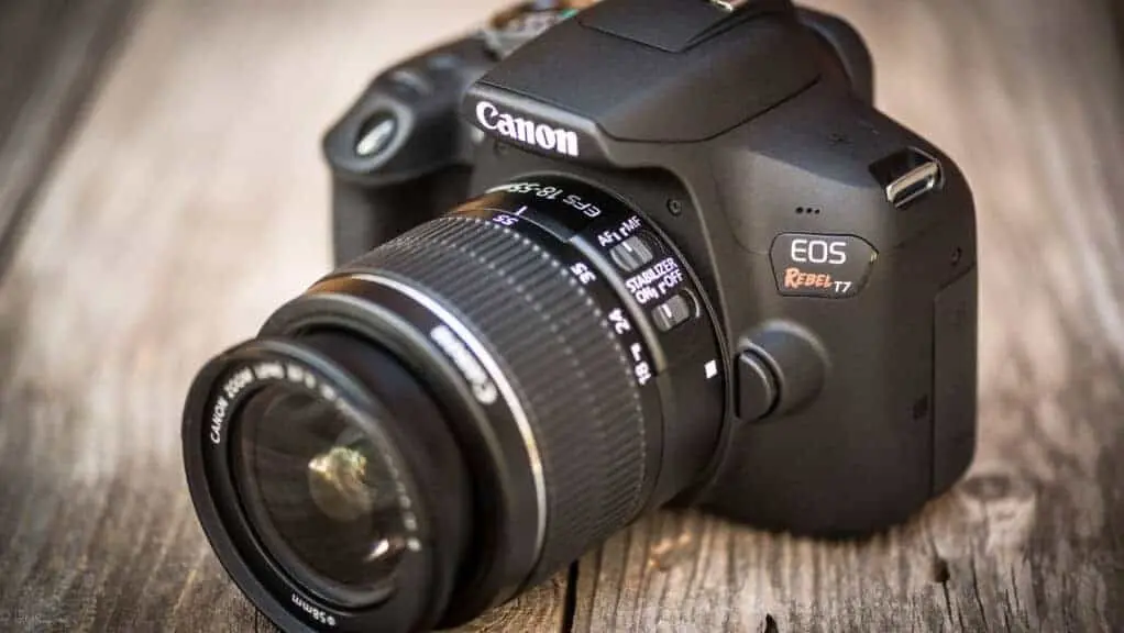 Exploring the Features of Canon EOS Rebel T7